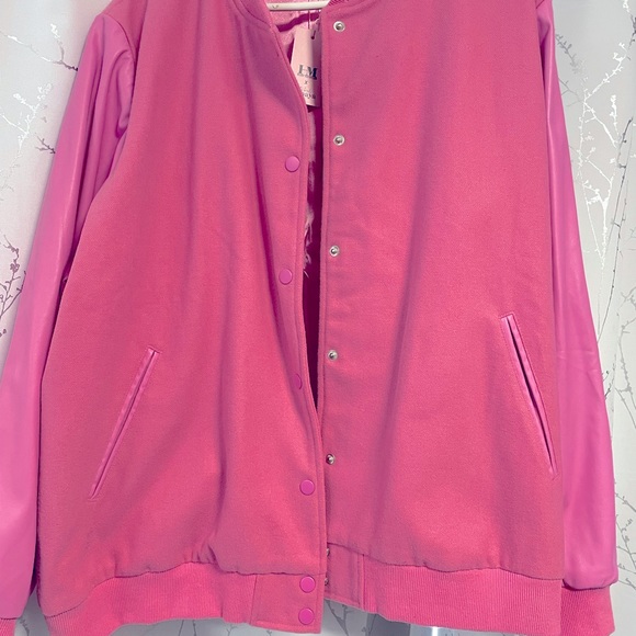 Hilary Macmillan x The Birds Papaya The Varsity collection - Picture 1 of 10